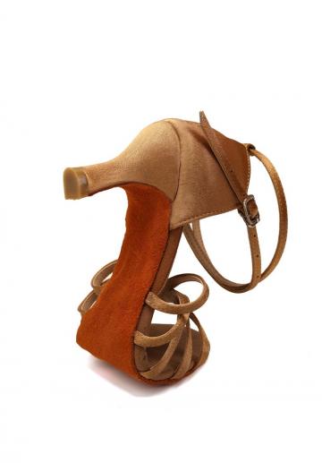 Туфли с ремешком