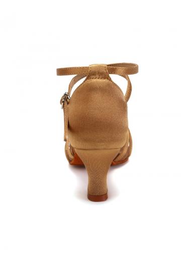 Туфли с ремешком