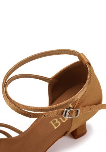 Туфли с ремешком