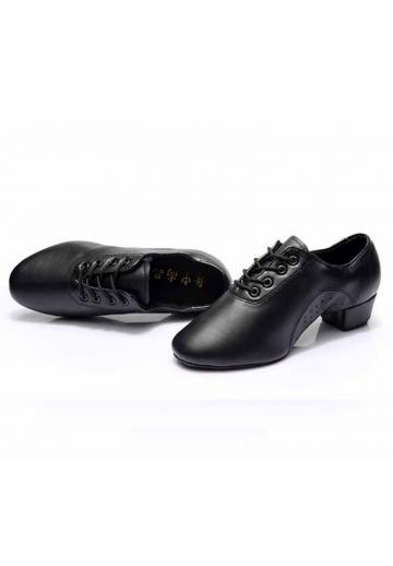 Туфли с высоким носом