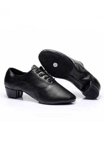 Туфли с высоким носом