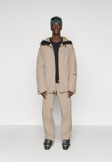 Сноубордическая куртка