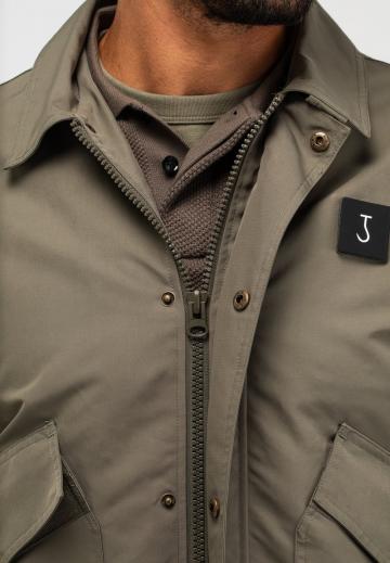 Куртка бомбер