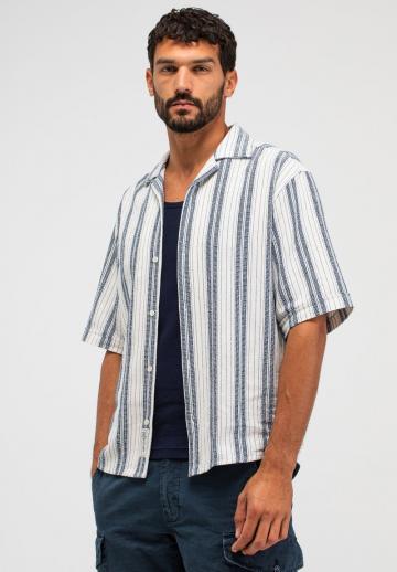 Рубашка с коротким рукавом