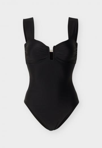 Слитный купальник