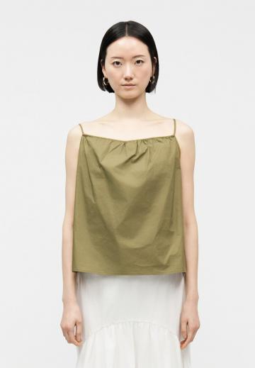 Топ на бретельках