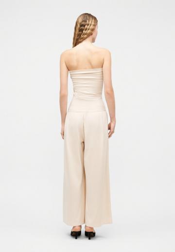 Топ без бретелек