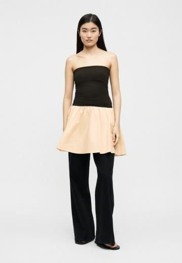 Топ без бретелек