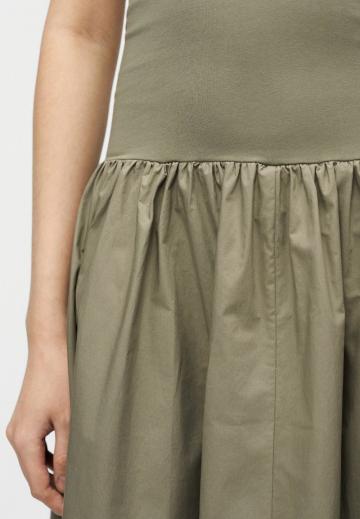 Топ без бретелек