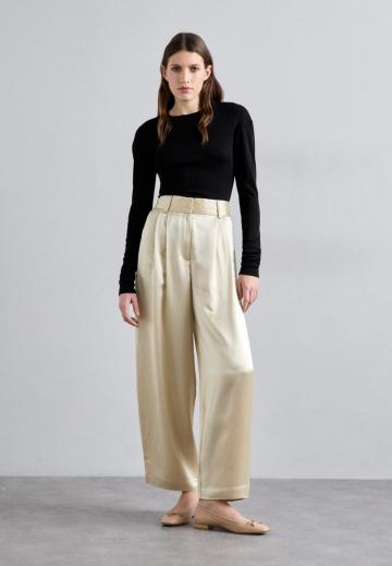 Широкие брюки