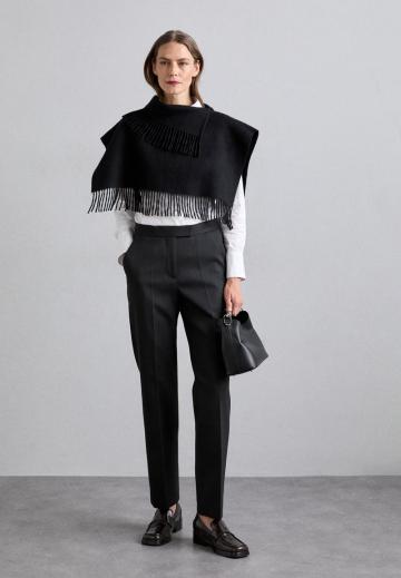 Короткая куртка