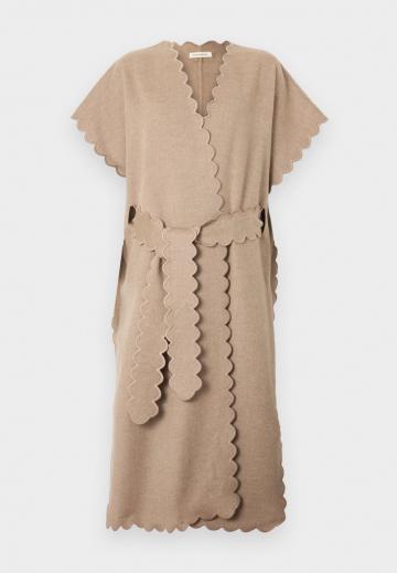 Длинная куртка