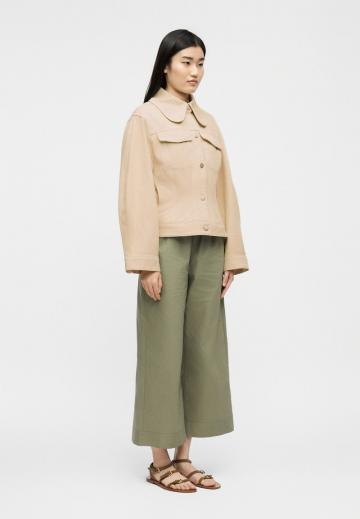 Джинсовая куртка