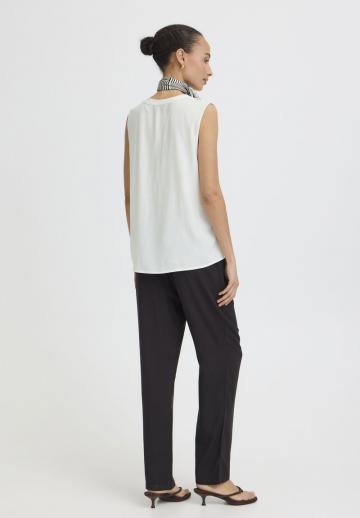 Блузка без рукавов