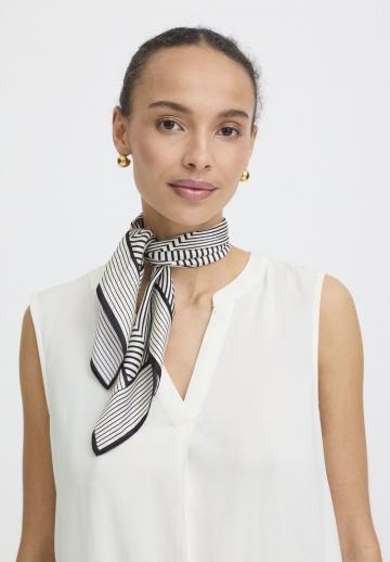 Блузка без рукавов