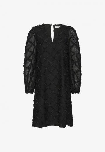 Короткое платье