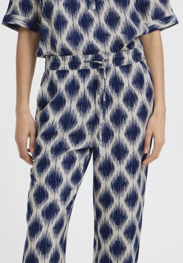 Прямые брюки