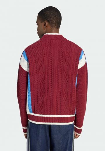 Вязаная кофта