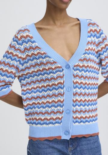 Вязаная кофта