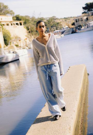 Вязаная кофта