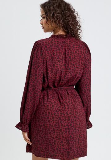 Короткое платье