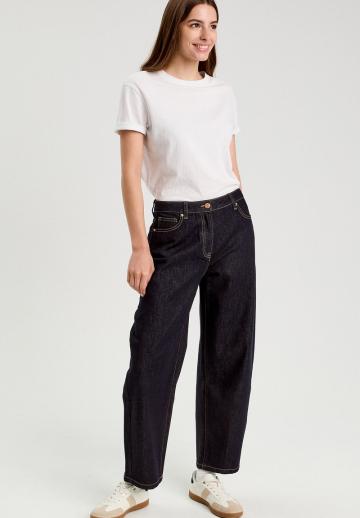Свободные джинсы