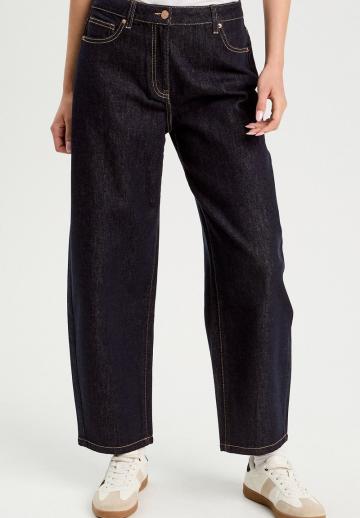 Свободные джинсы