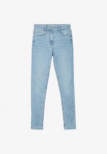 Узкие джинсы