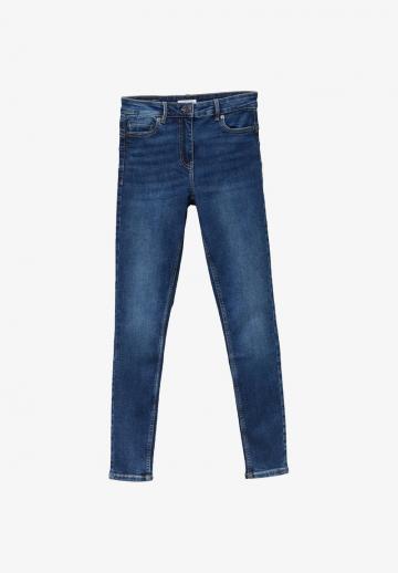 Узкие джинсы