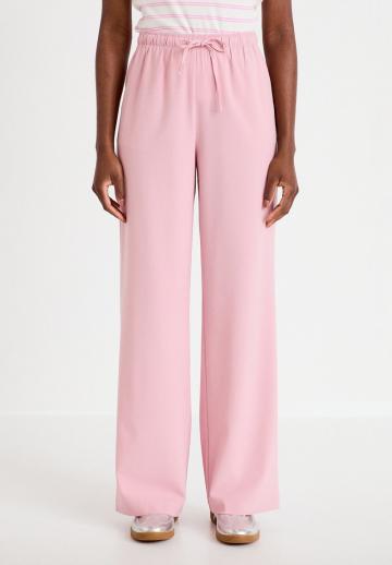 Спортивные штаны