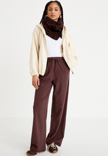 Спортивные штаны