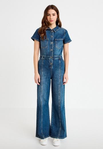 Джинсовый комбинезон