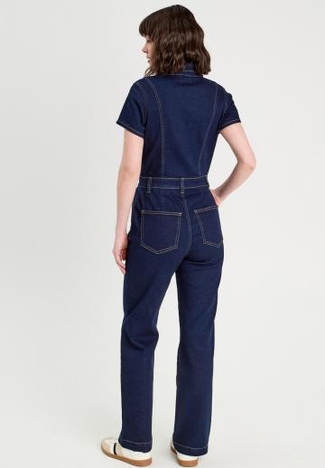 Джинсовый комбинезон