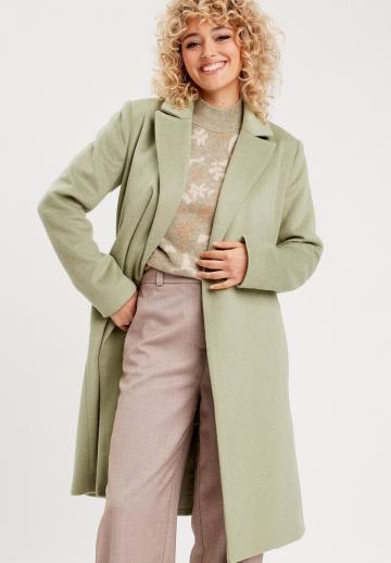 Шерстяное пальто