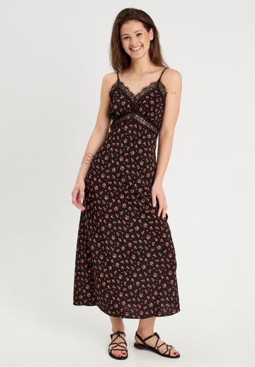 Летнее платье