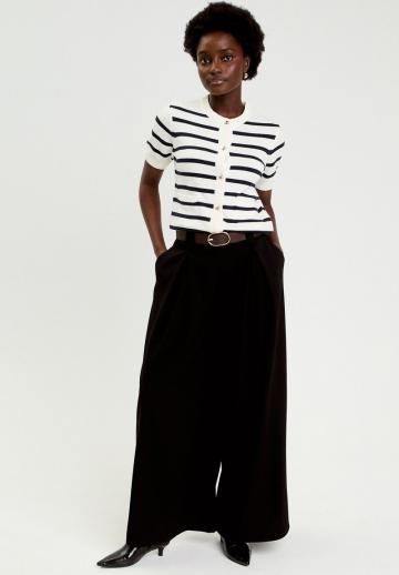 Вязаная кофта