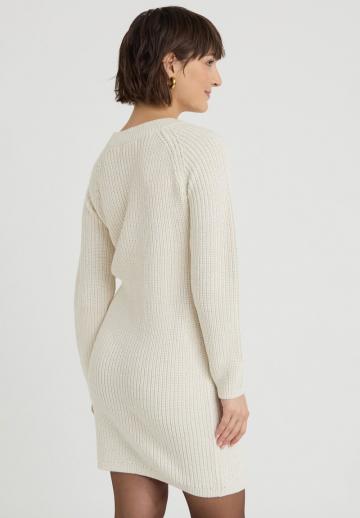Вязаное платье