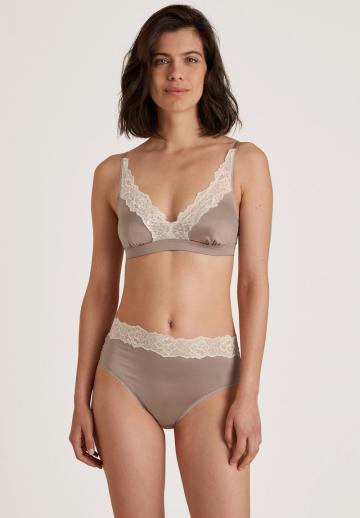 Бюстгальтер без косточек