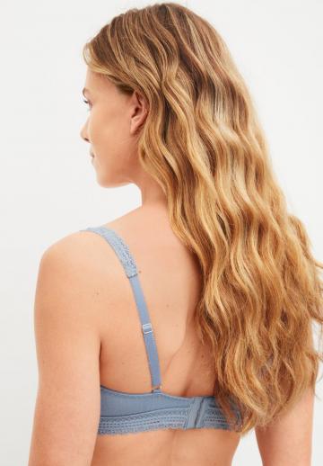 Бюстгальтер без косточек