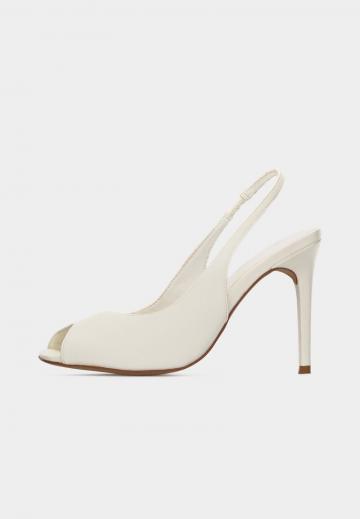 Туфли с открытым носом