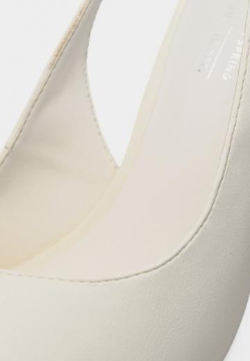 Туфли с открытым носом