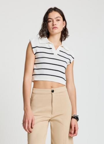 Пуловер без рукавов