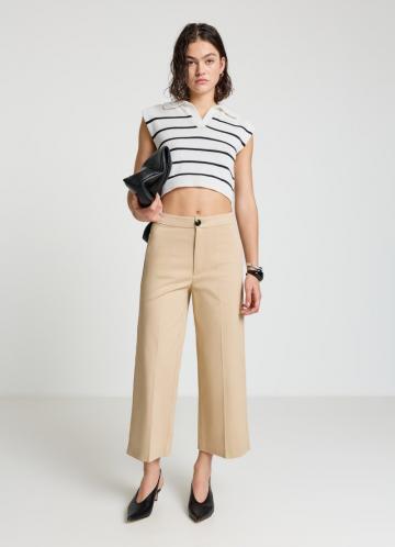 Пуловер без рукавов