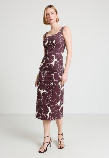 Платье футляр