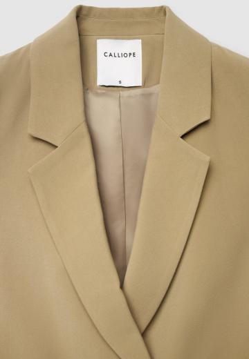 Длинный жилет