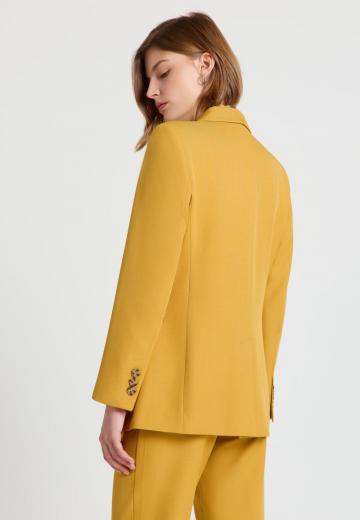 Короткое пальто