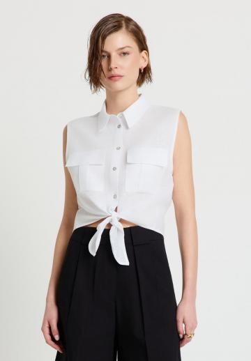 Блузка без рукавов