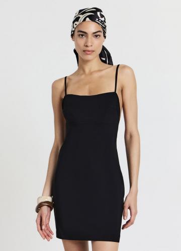 Короткое платье