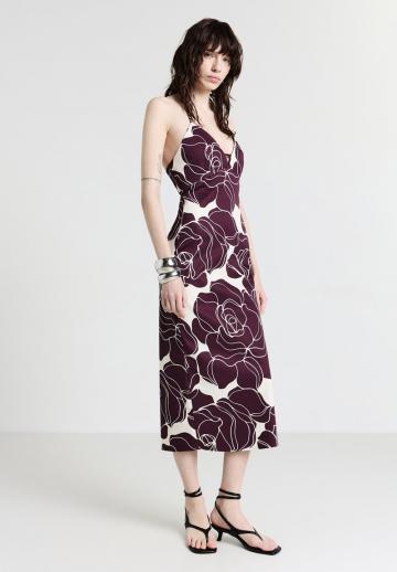 Платье футляр