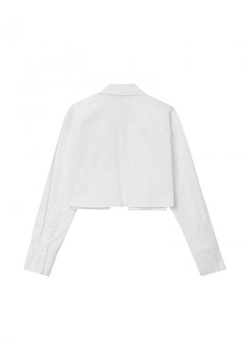 Куртка с накладнымит карманами